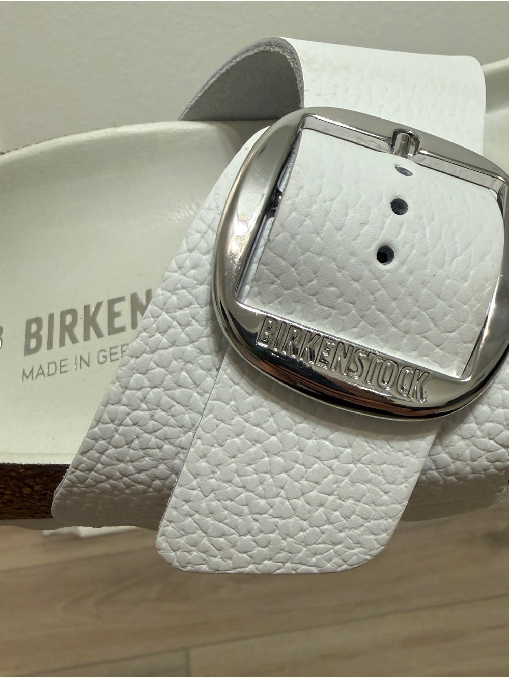 🦋 Birkenstock| EUC Madrid Big Buckle White Leather Sandals 38 - Picture 6 of 7